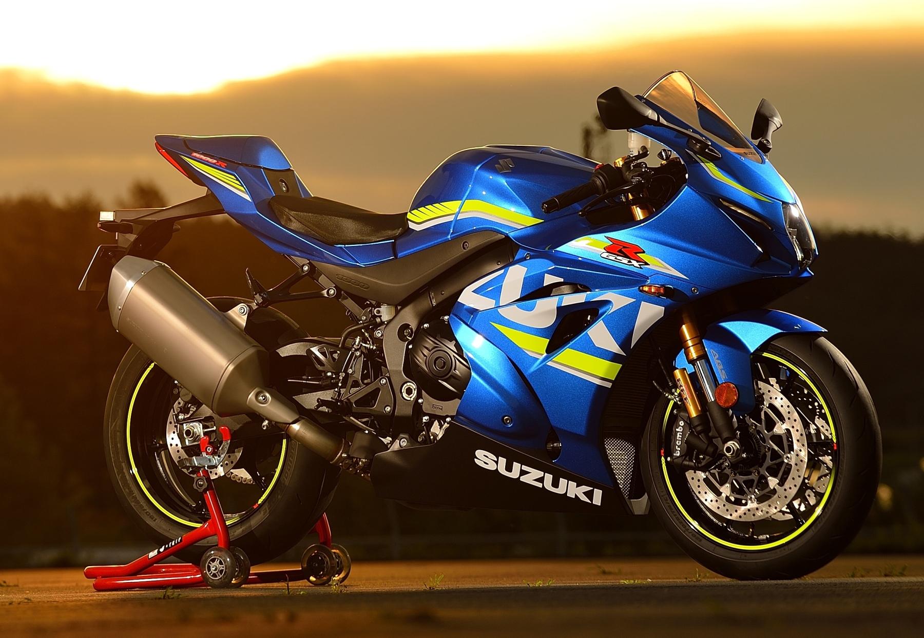 Motocicleta Suzuki GSX-R 1000R